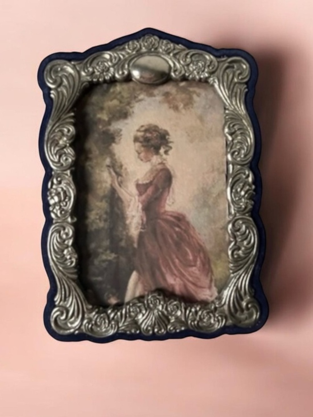 Vintage silver plated ornate picture frame blue velvet back